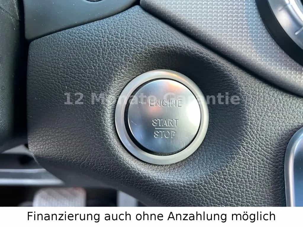 Mercedes-Benz CLA-Class CLA 220 Shooting Brake 4Matic Urban 07/2017-photo-29