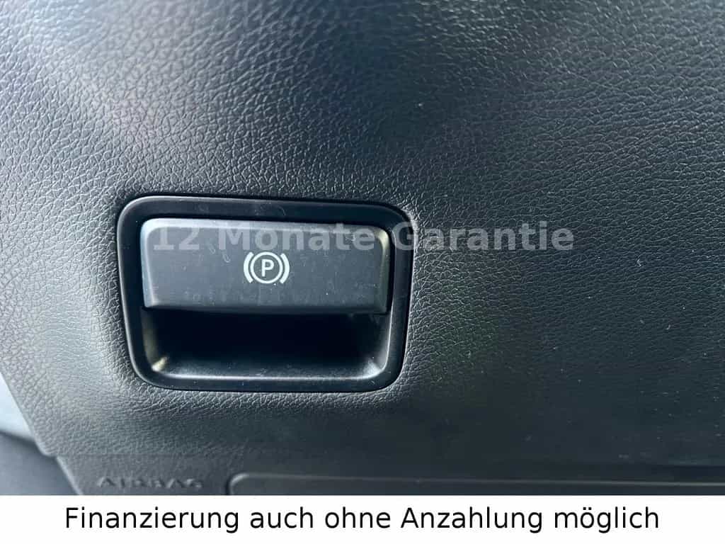 Mercedes-Benz CLA-Class CLA 220 Shooting Brake 4Matic Urban 07/2017-photo-30