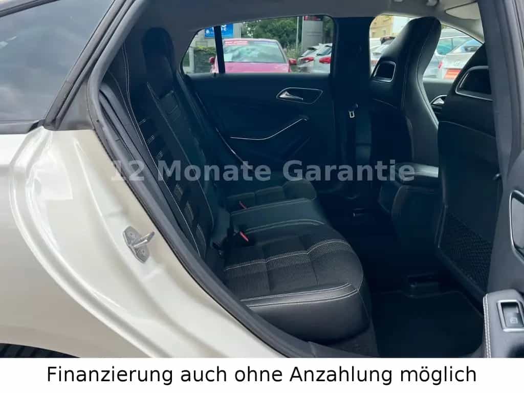 Mercedes-Benz CLA-Class CLA 200 Shooting Brake Urban Sport 05/2018-photo-13
