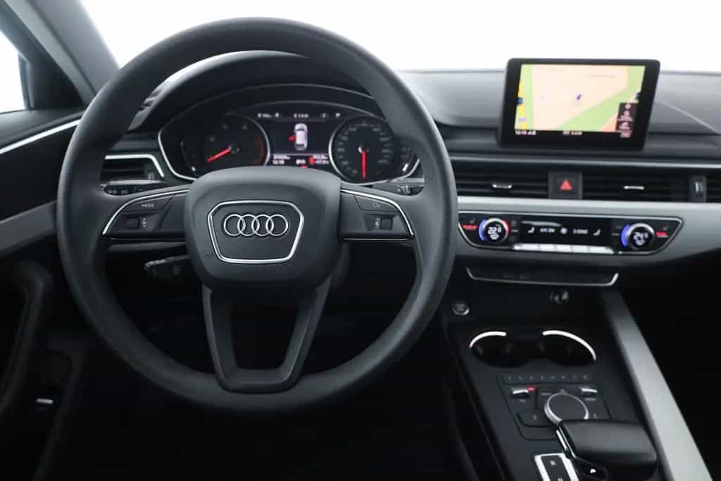 Audi A4 Avant 35 TDI Bi-Xenon Navi Sitzheizung 06/2019-photo-9