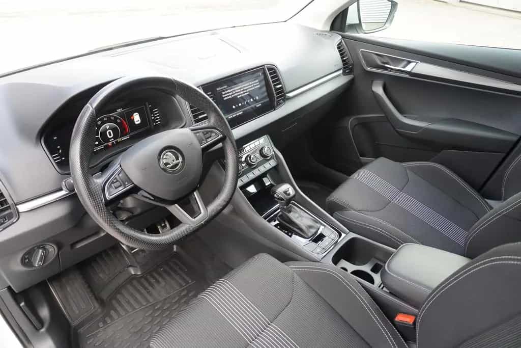 Skoda Karoq 1.5 16V TSI Style AHK ACC Standheizung LED 04/2019-photo-10