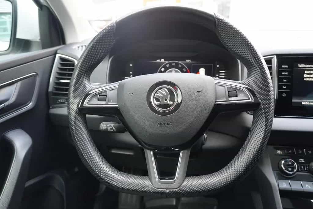 Skoda Karoq 1.5 16V TSI Style AHK ACC Standheizung LED 04/2019-photo-12