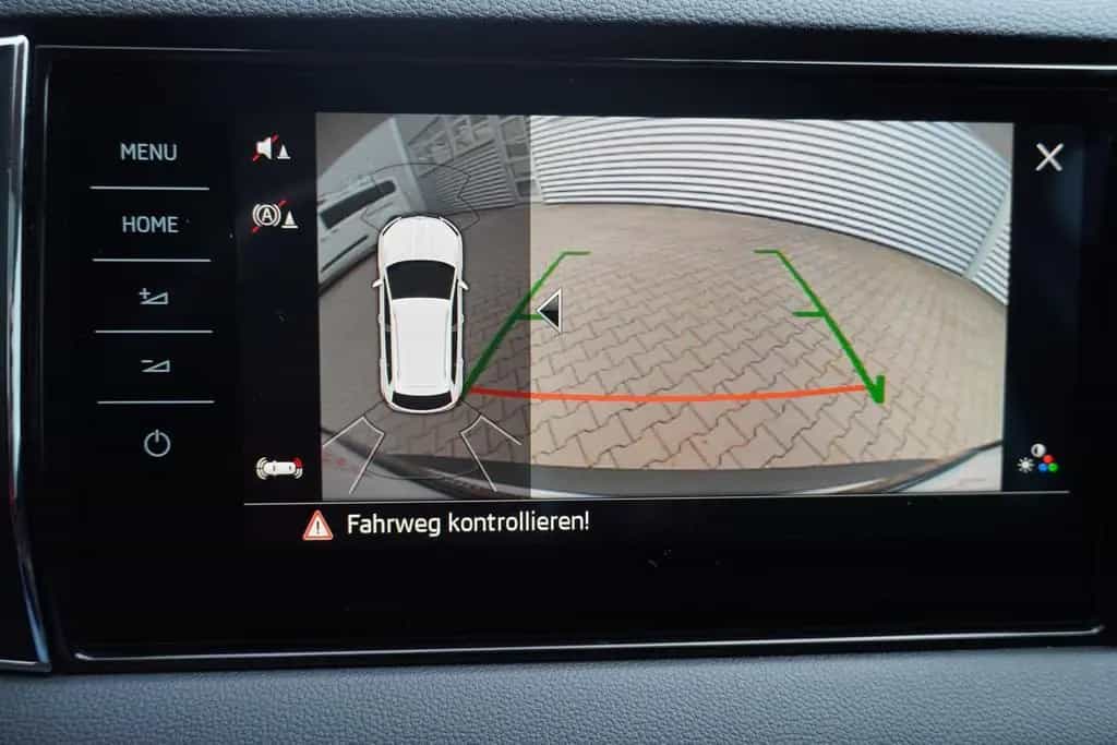 Skoda Karoq 1.5 16V TSI Style AHK ACC Standheizung LED 04/2019-photo-22