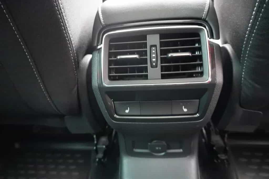 Skoda Karoq 1.5 16V TSI Style AHK ACC Standheizung LED 04/2019-photo-33