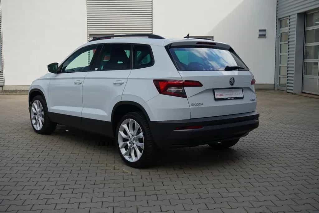 Skoda Karoq 1.5 16V TSI Style AHK ACC Standheizung LED 04/2019-photo-7