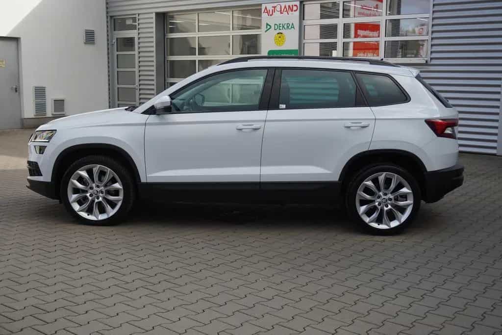 Skoda Karoq 1.5 16V TSI Style AHK ACC Standheizung LED 04/2019-photo-8
