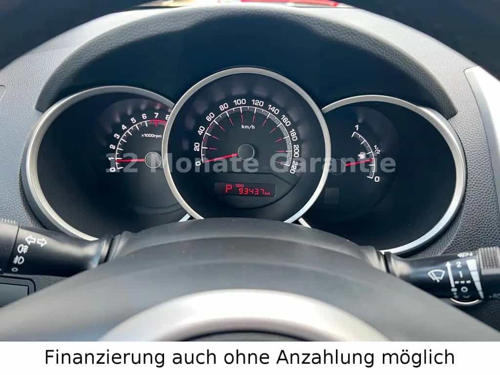 Kia Venga UEFA Euro 2016 Automatik&Navi&kamera 1Hand 07/2016-photo-15