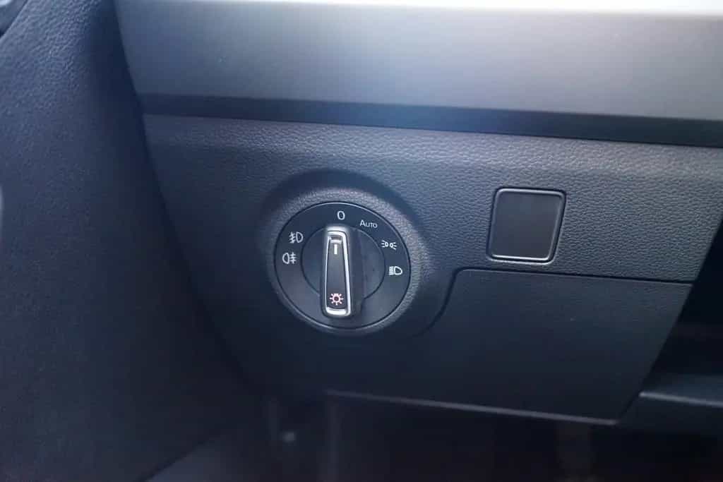 Seat Ibiza 1.0 TSI Style Navi LED Sitzheizung Klima 07/2017-photo-27