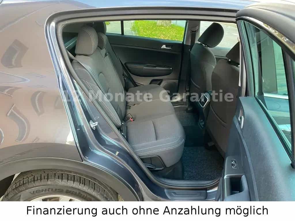 Kia Sportage 1.6 GDI Attract 2WD Navi Rückfahrkamera 07/2017-photo-9