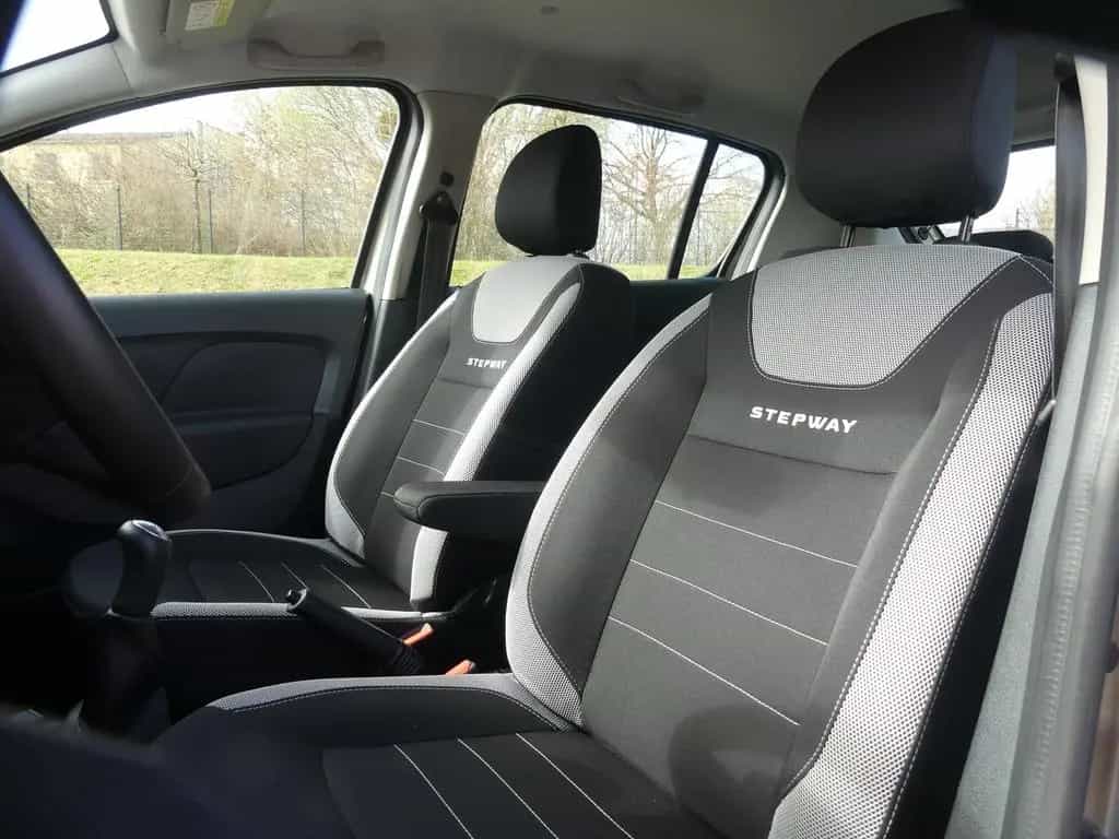 Dacia Sandero Stepway II 1.0 TCE Prestige Navi PDC USB 09/2020-photo-25