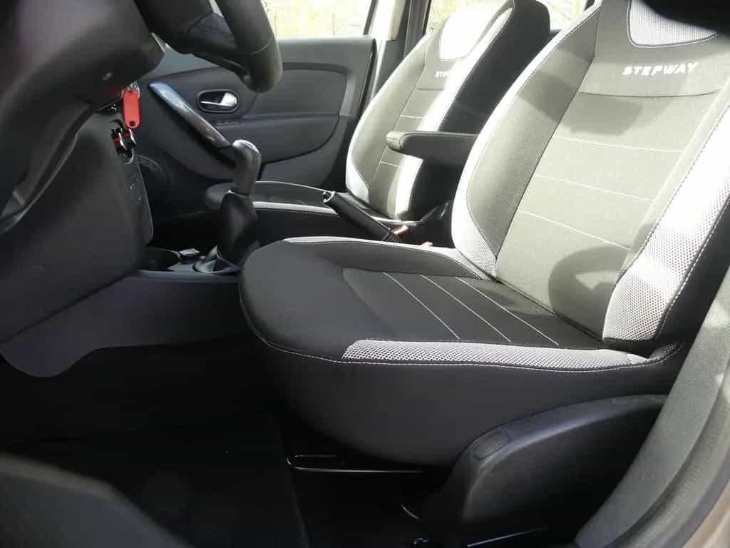 Dacia Sandero Stepway II 1.0 TCE Prestige Navi PDC USB 09/2020-photo-26