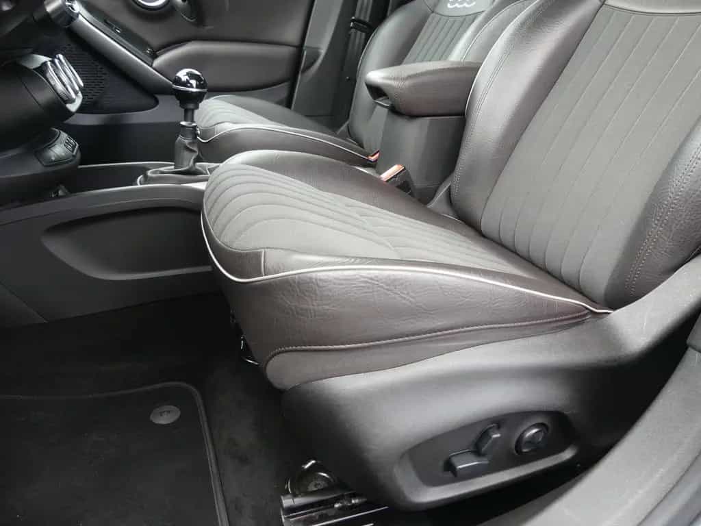 Fiat 500X 1.4 Lounge LED Navi AHK Sitzheizung DAB PDC 08/2018-photo-26