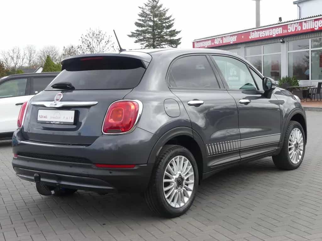 Fiat 500X 1.4 Lounge LED Navi AHK Sitzheizung DAB PDC 08/2018-photo-4