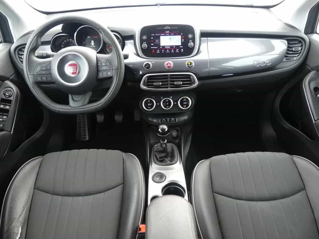 Fiat 500X 1.4 Lounge LED Navi AHK Sitzheizung DAB PDC 08/2018-photo-8