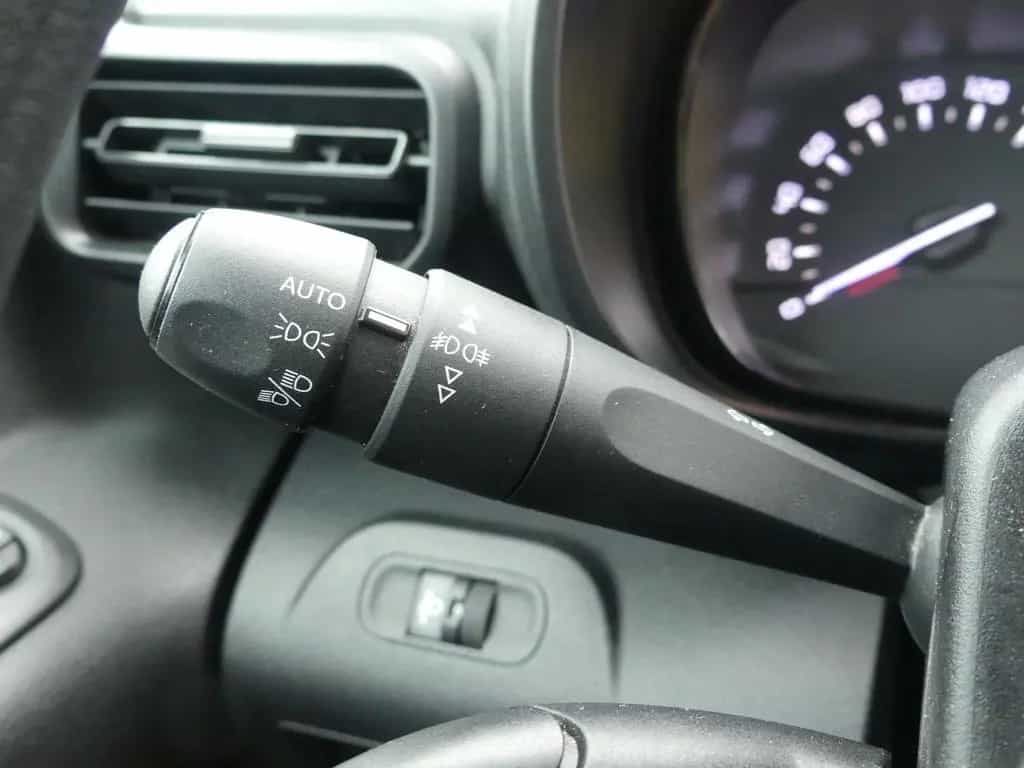 Citroën Berlingo Kasten M 1.5 Allwetter AHK Kamera Sitzh 04/2019-photo-19