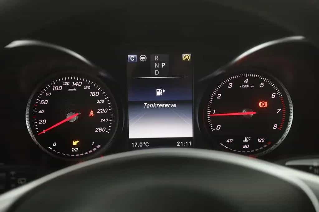 Mercedes-Benz GLC-Class 300 AMG Line 4Matic LED Navi 360° Head-Up 05/2017-photo-17