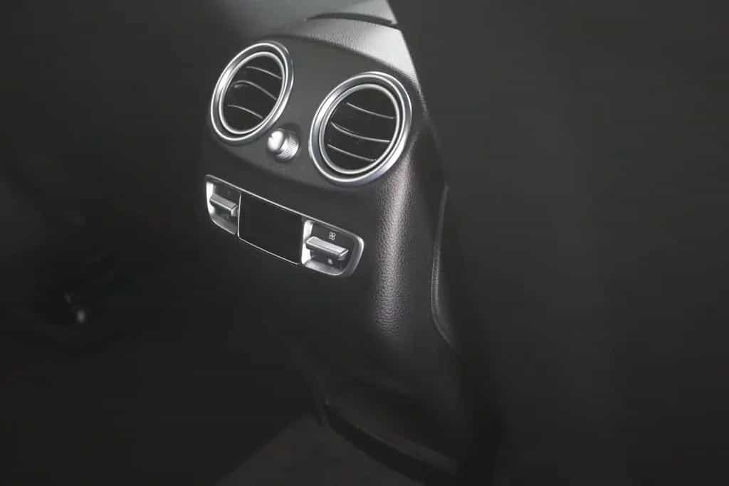 Mercedes-Benz GLC-Class 300 AMG Line 4Matic LED Navi 360° Head-Up 05/2017-photo-27