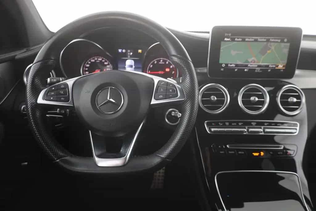 Mercedes-Benz GLC-Class 300 AMG Line 4Matic LED Navi 360° Head-Up 05/2017-photo-9