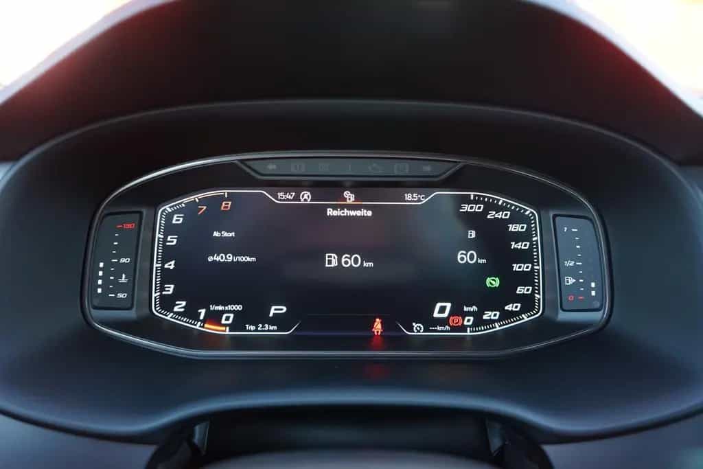 Cupra Ateca 2.0 TSI 4Drive DSG LED Navi 360° Alcantara 01/2021-photo-25