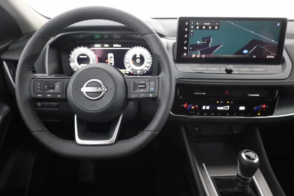 Nissan Qashqai N-Connecta 1.3 Dig-T LED ACC Navi Kamera 03/2026-photo-9