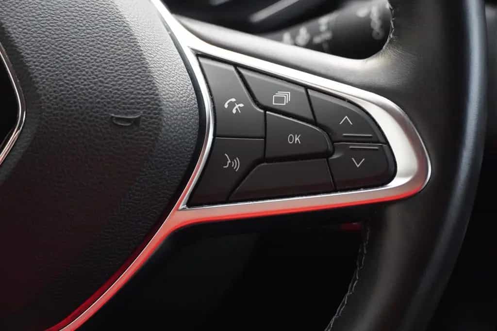 Renault Captur II 1.3 TCE M-Hybrid Klimaaut. LED Navi 04/2021-photo-17