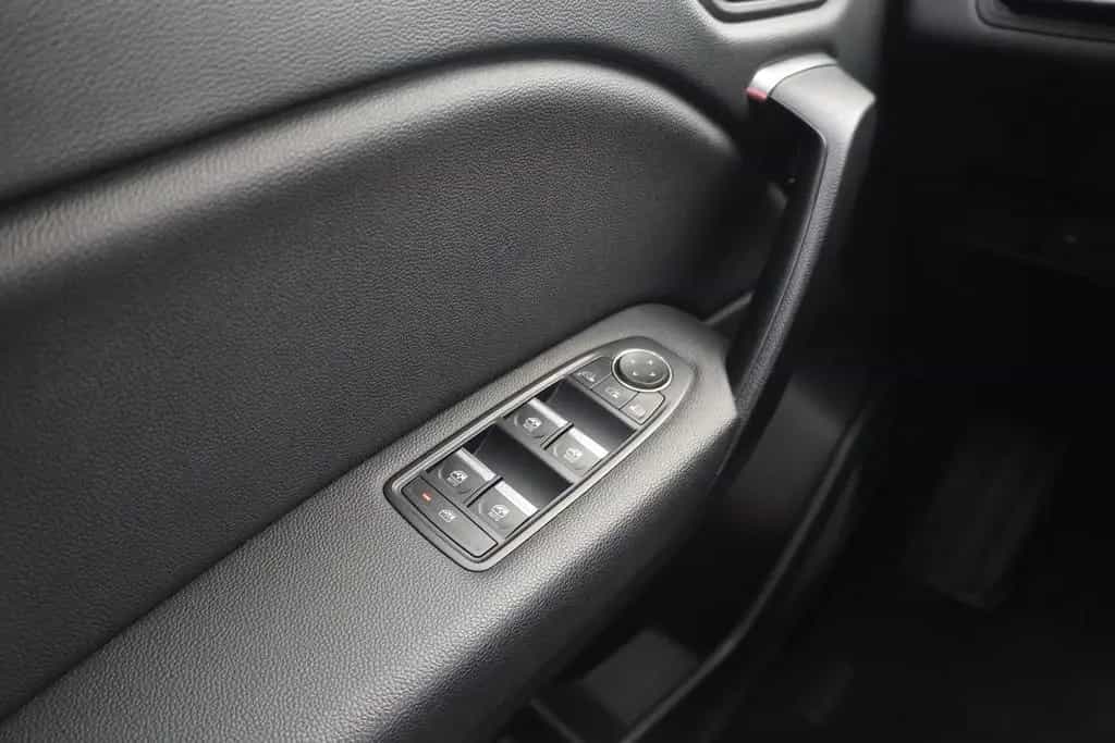 Renault Captur II 1.3 TCE M-Hybrid Klimaaut. LED Navi 04/2021-photo-24