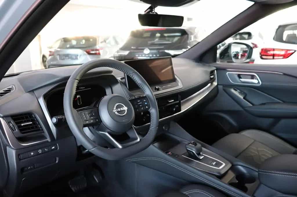 Nissan Qashqai 1.3 Tekna Pano Leder HUD 360° 19" SOFORT 03/2026-photo-10