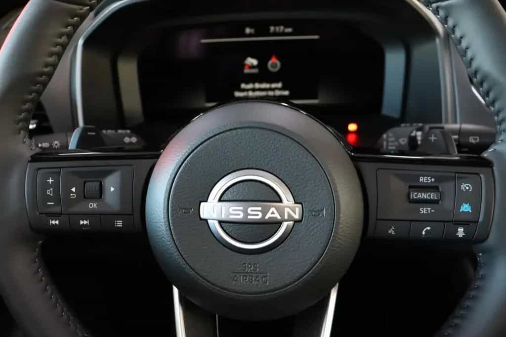 Nissan Qashqai 1.3 Tekna Pano Leder HUD 360° 19" SOFORT 03/2026-photo-8