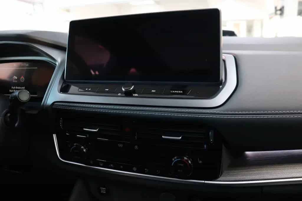 Nissan Qashqai 1.3 Tekna Pano Leder HUD 360° 19" SOFORT 03/2026-photo-9