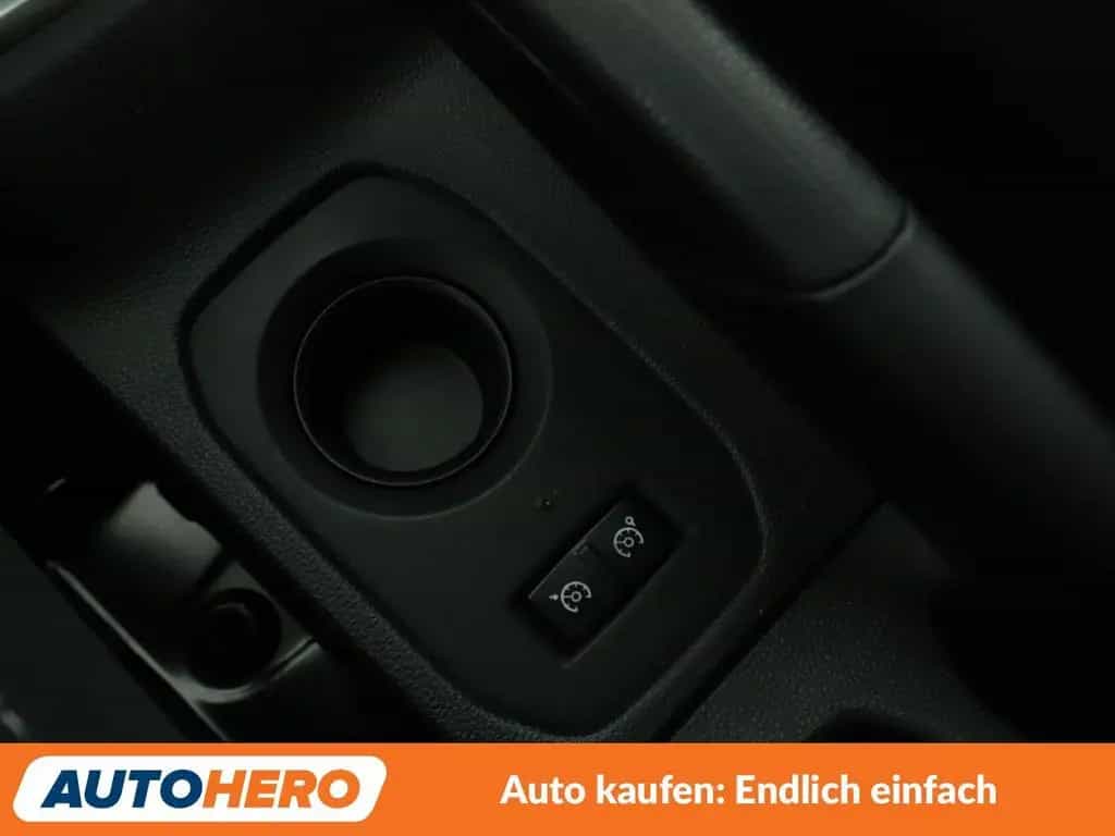 Dacia Duster 1.3 TCe Adventure *NAVI*TEMPO*PDC*SHZ*360 08/2019-photo-23