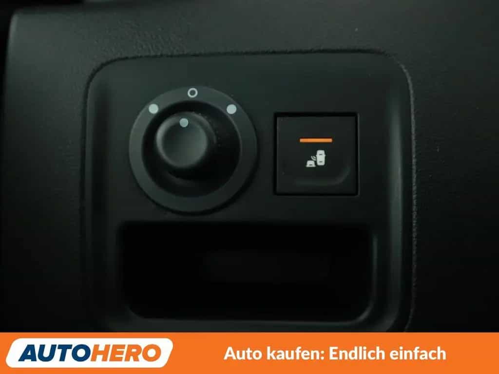 Dacia Duster 1.3 TCe Adventure *NAVI*TEMPO*PDC*SHZ*360 08/2019-photo-28