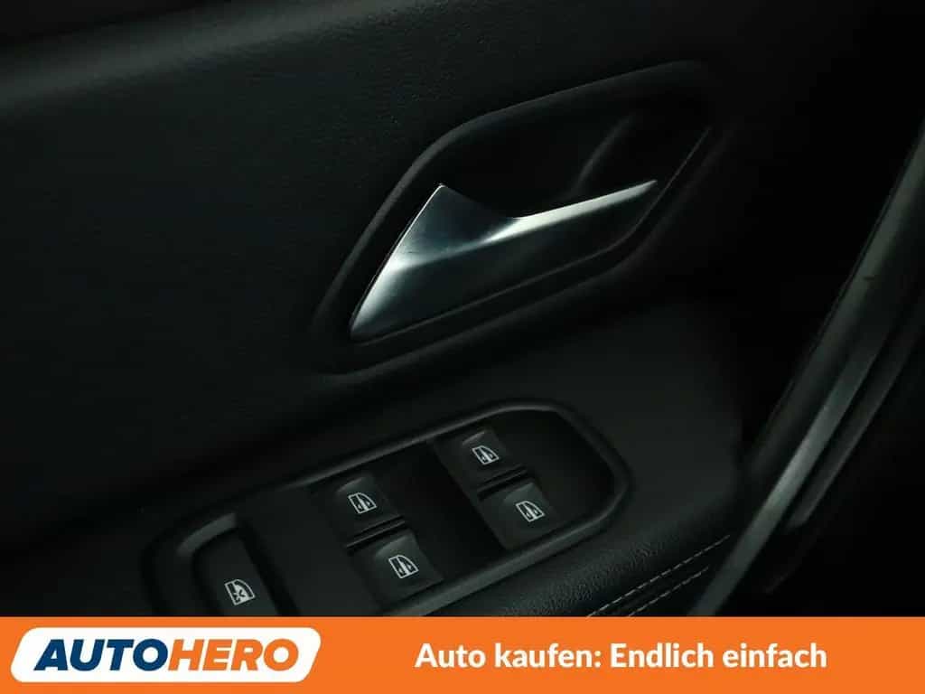 Dacia Duster 1.3 TCe Adventure *NAVI*TEMPO*PDC*SHZ*360 08/2019-photo-29