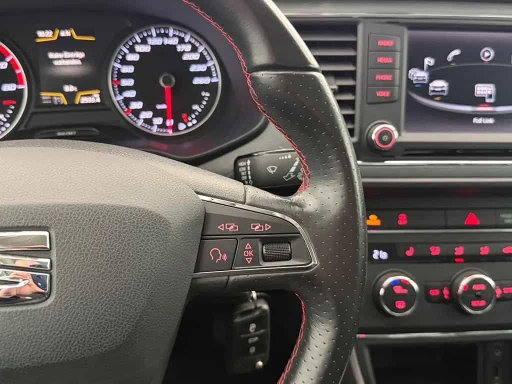 Seat Leon 1.4 TSI ST*FR LINE*LED-SP.FW-SHZ-PDC-TEMPO 11/2016-photo-33