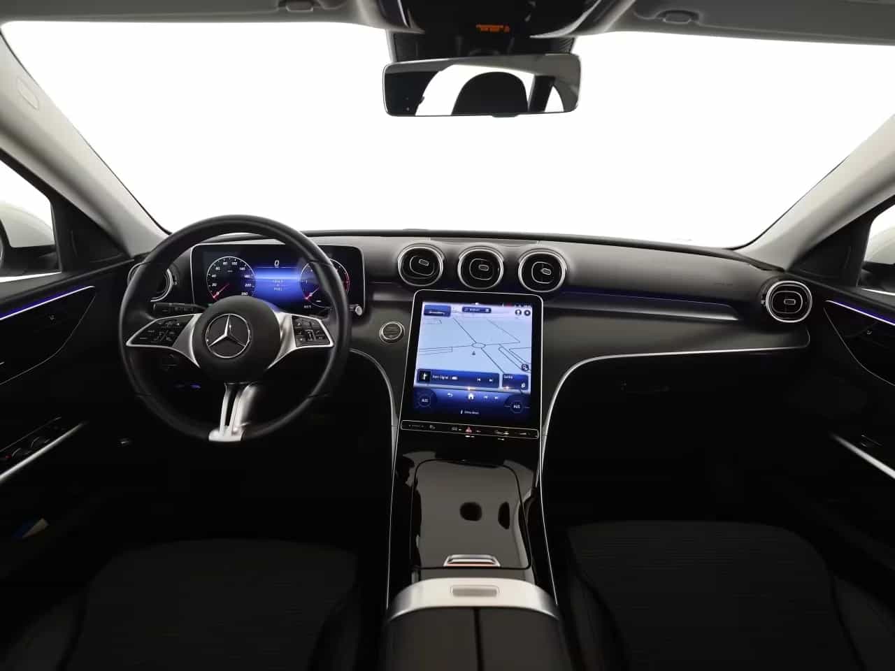 Mercedes-Benz C-Class 200 02/2023-photo-10