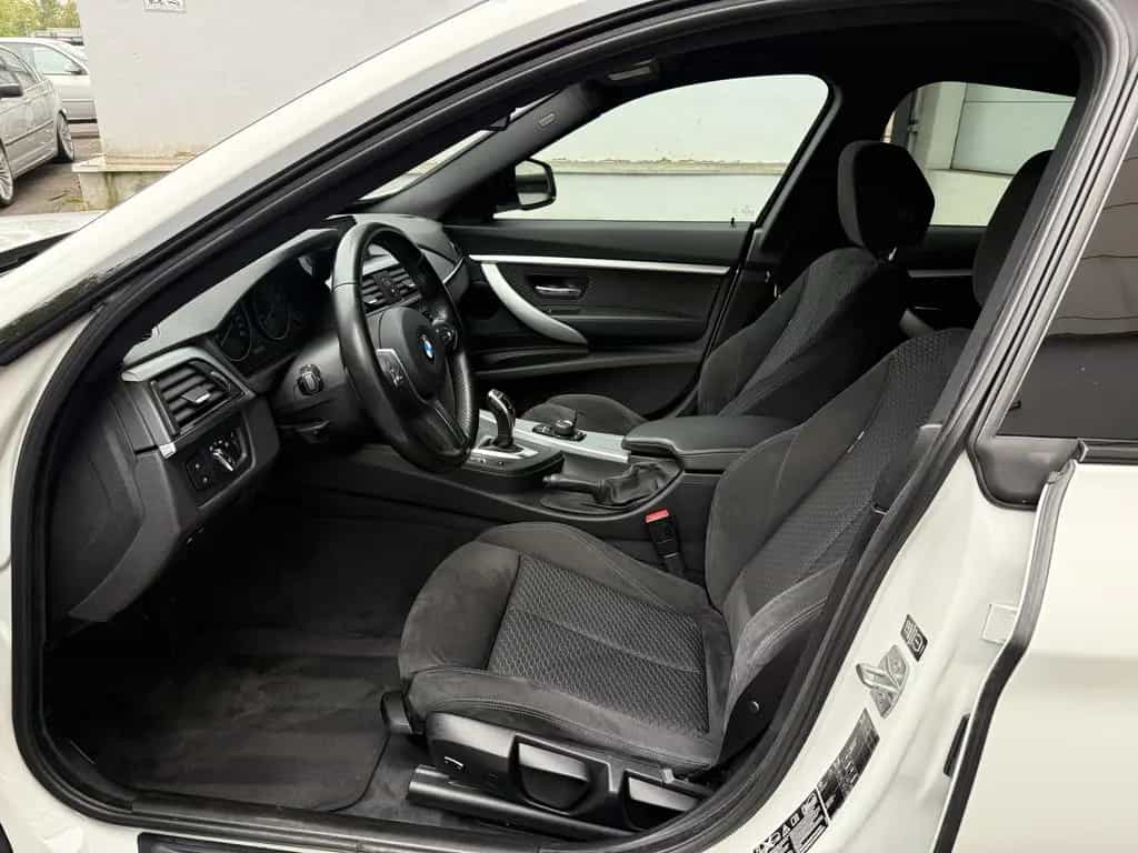 BMW 3 Series 335 Gran Turismo M-SportXenon Soundsystem 19" 09/2014-photo-11