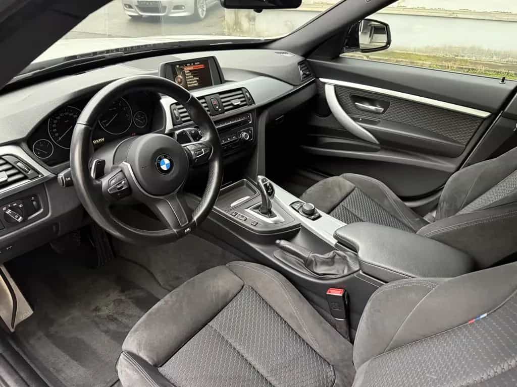 BMW 3 Series 335 Gran Turismo M-SportXenon Soundsystem 19" 09/2014-photo-22