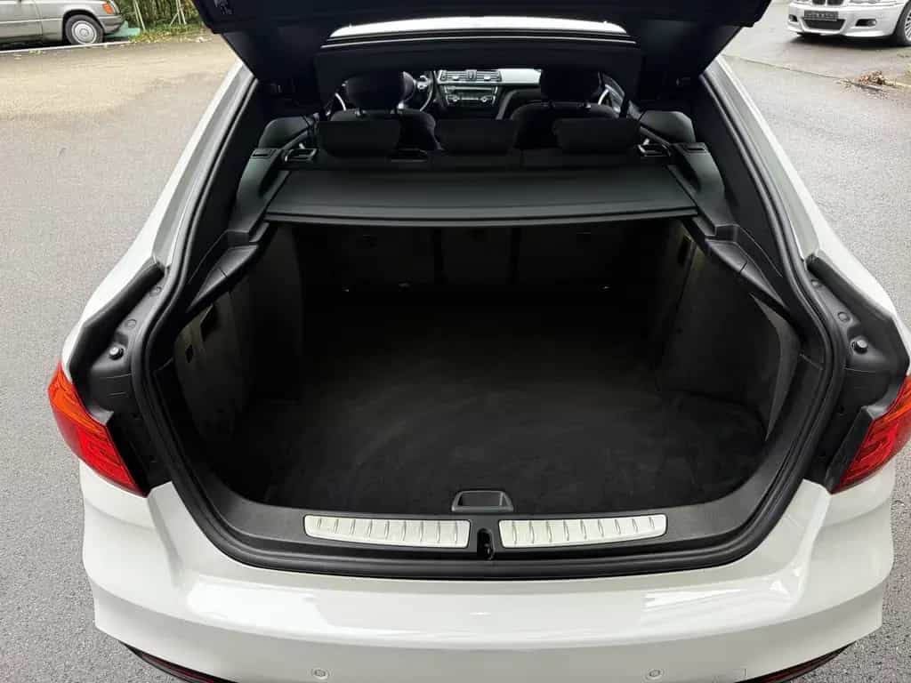 BMW 3 Series 335 Gran Turismo M-SportXenon Soundsystem 19" 09/2014-photo-25