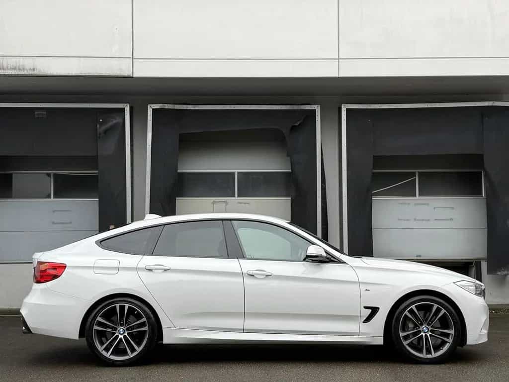 BMW 3 Series 335 Gran Turismo M-SportXenon Soundsystem 19" 09/2014-photo-6