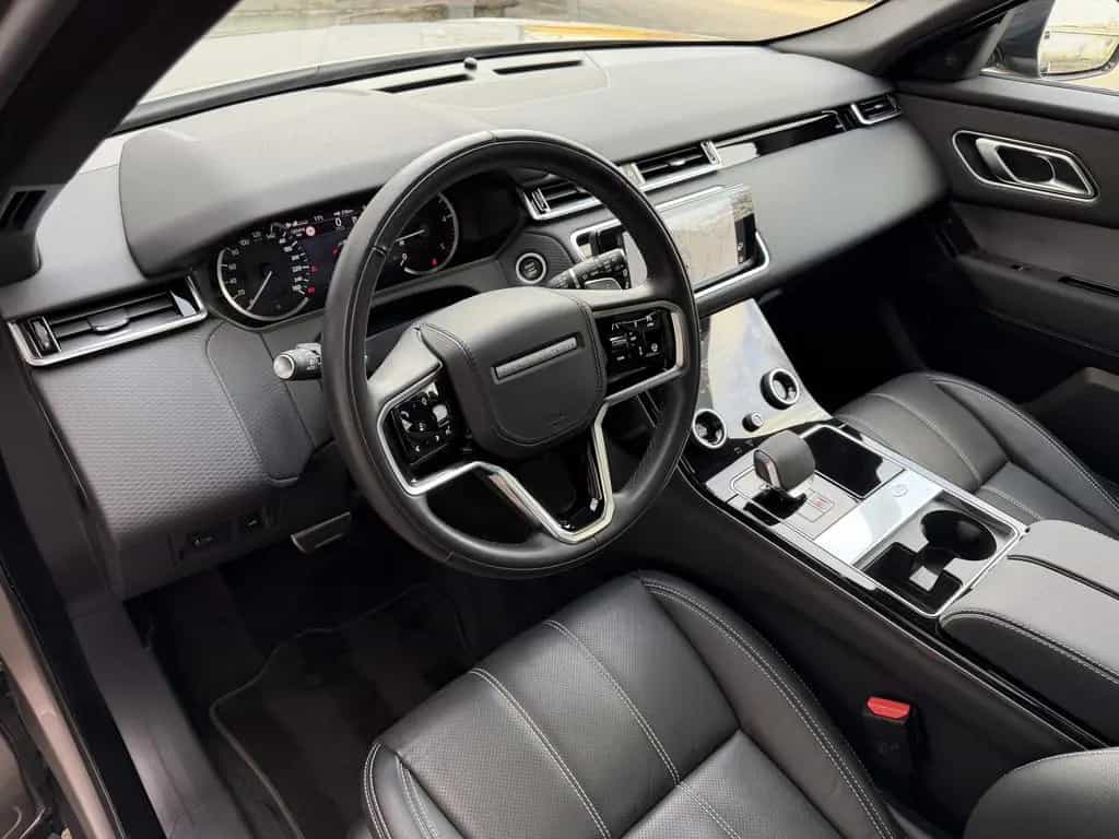 Land Rover Range Rover Rover Velar D200 R-Dynamic SE Black Pano 03/2023-photo-11