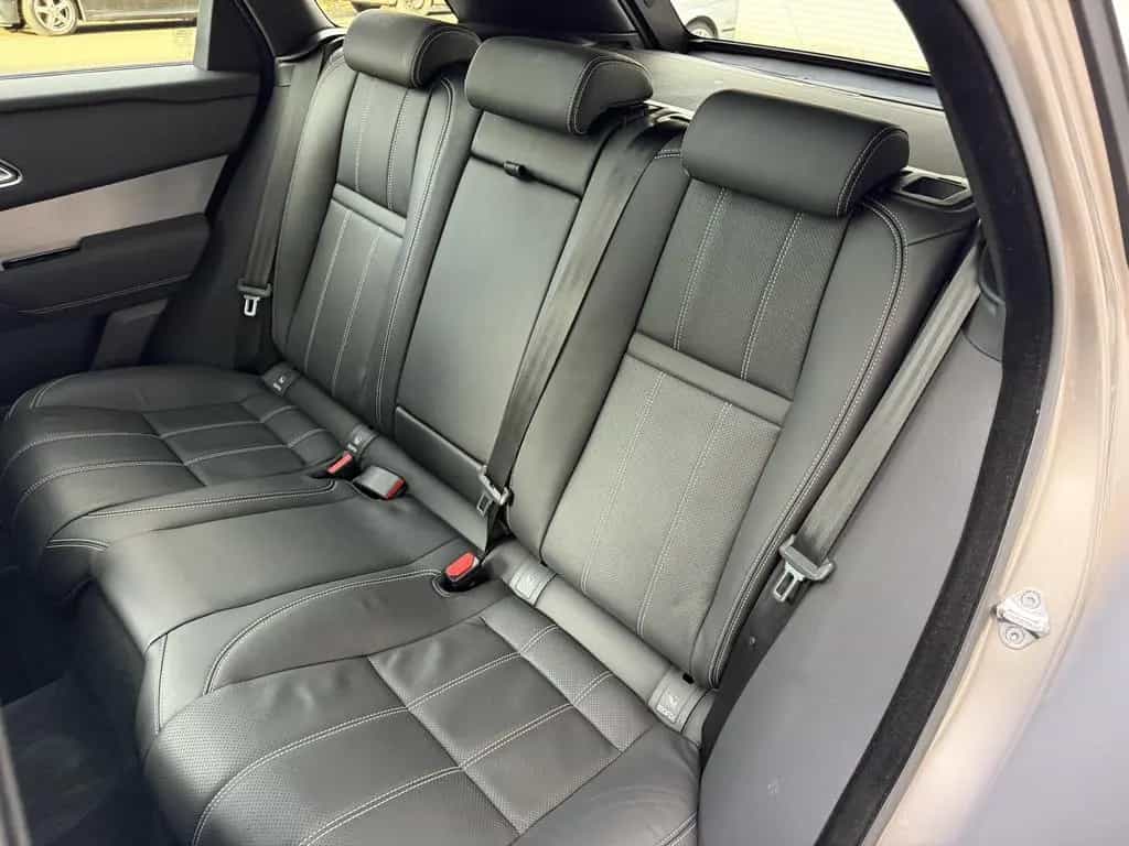 Land Rover Range Rover Rover Velar D200 R-Dynamic SE Black Pano 03/2023-photo-13