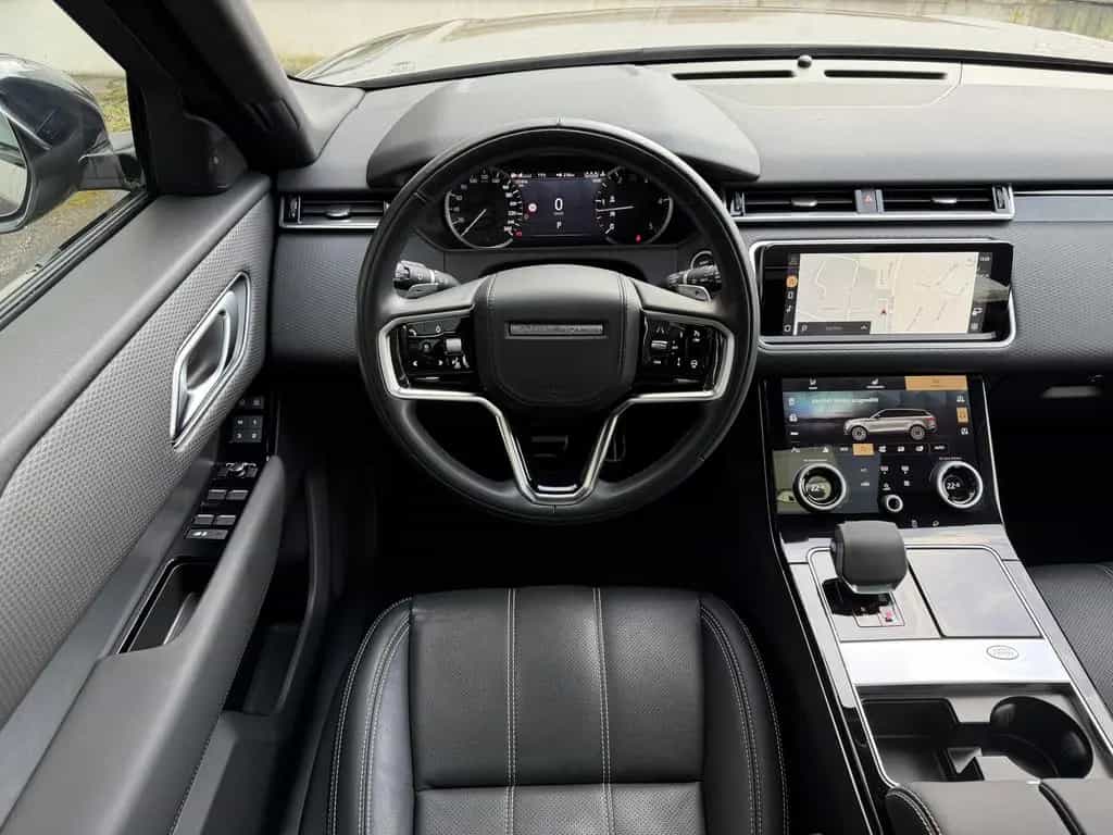 Land Rover Range Rover Rover Velar D200 R-Dynamic SE Black Pano 03/2023-photo-16