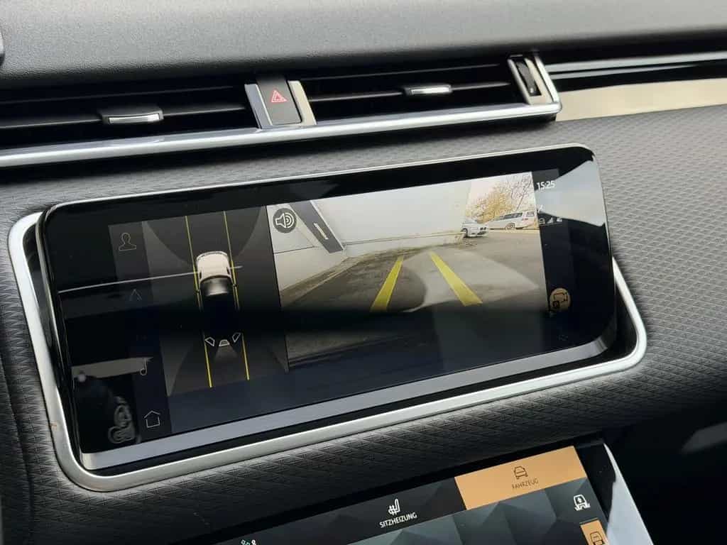 Land Rover Range Rover Rover Velar D200 R-Dynamic SE Black Pano 03/2023-photo-19