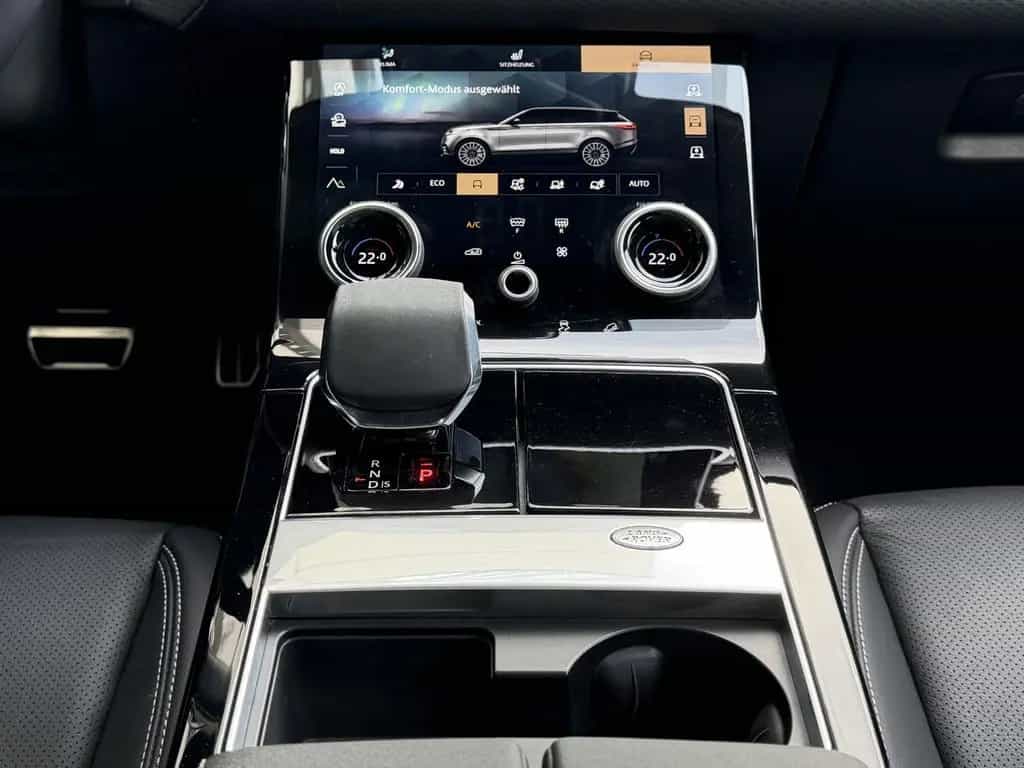 Land Rover Range Rover Rover Velar D200 R-Dynamic SE Black Pano 03/2023-photo-22