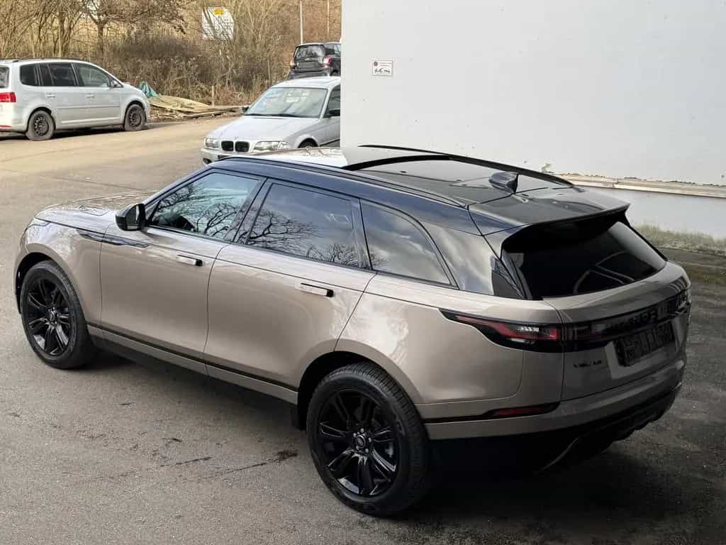 Land Rover Range Rover Rover Velar D200 R-Dynamic SE Black Pano 03/2023-photo-3