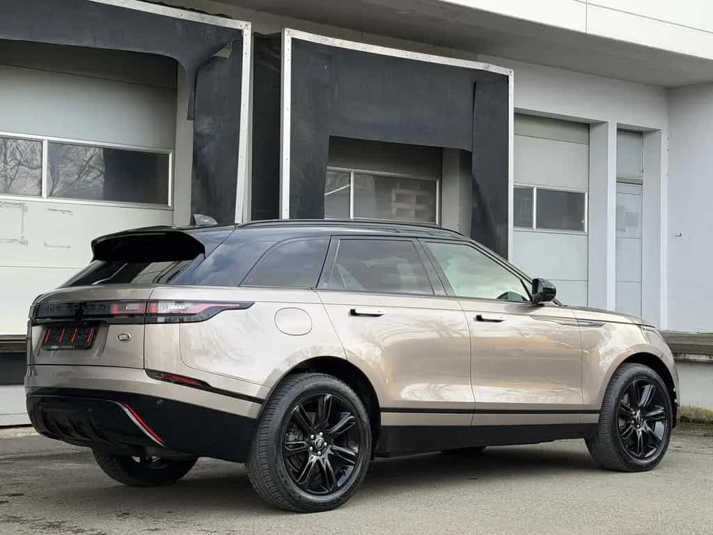 Land Rover Range Rover Rover Velar D200 R-Dynamic SE Black Pano 03/2023-photo-5