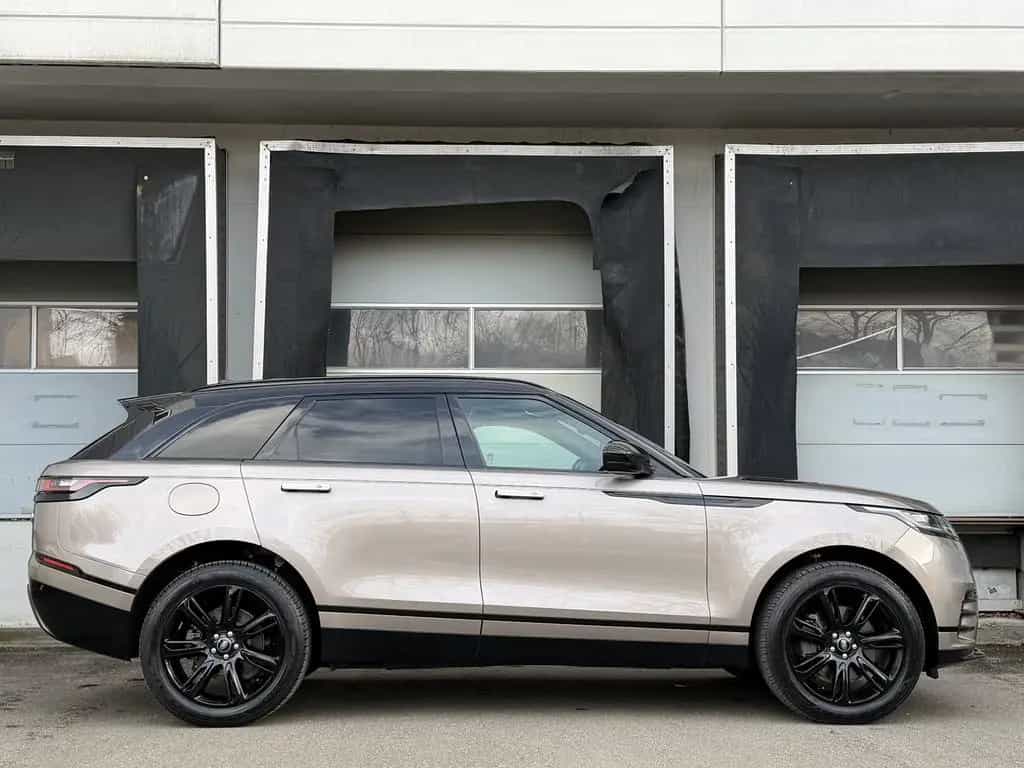 Land Rover Range Rover Rover Velar D200 R-Dynamic SE Black Pano 03/2023-photo-6