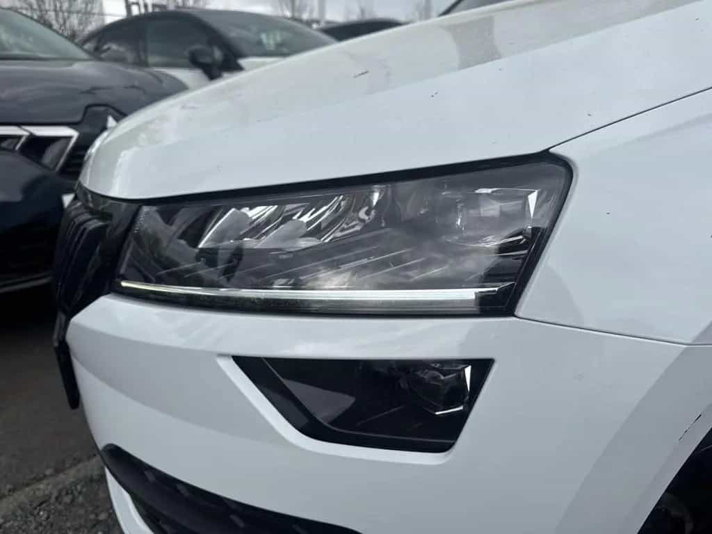 Skoda Karoq Sportline 1.5 TSI WR AHK Pano Navi Canton 12/2019-photo-38