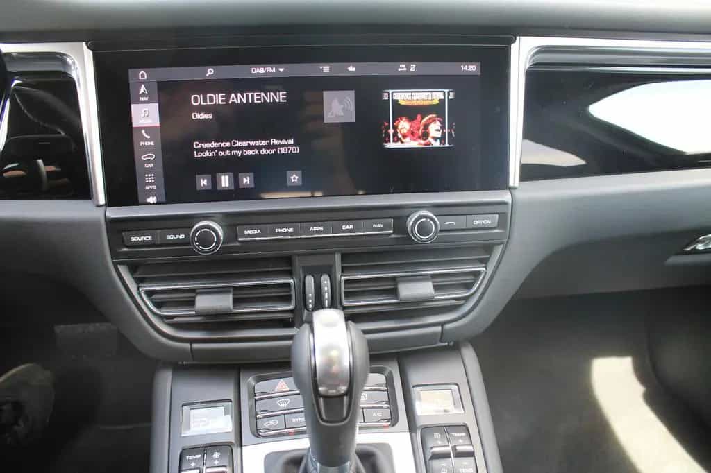 Porsche Macan S *NAVI*LED*360° *Chrono*Approved 12/26* 01/2021-photo-6
