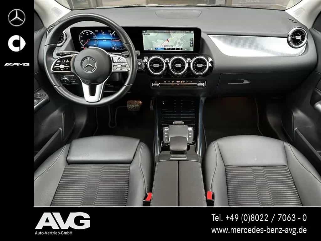 Mercedes-Benz GLA-Class d 4M NAVI-PLUS|RFK|MBEAM|NIGHT|19"|AHK 11/2022-photo-10