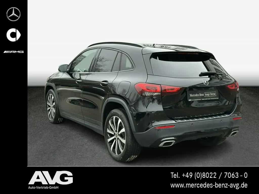 Mercedes-Benz GLA-Class d 4M NAVI-PLUS|RFK|MBEAM|NIGHT|19"|AHK 11/2022-photo-3
